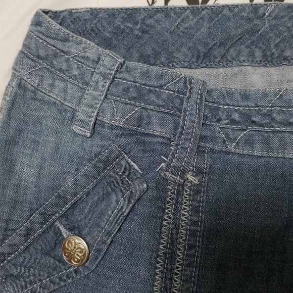 Jeans - Picture 7 of 7